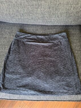 Seg’ments Luxe Athletic Mini Skirt Heather Charcoal